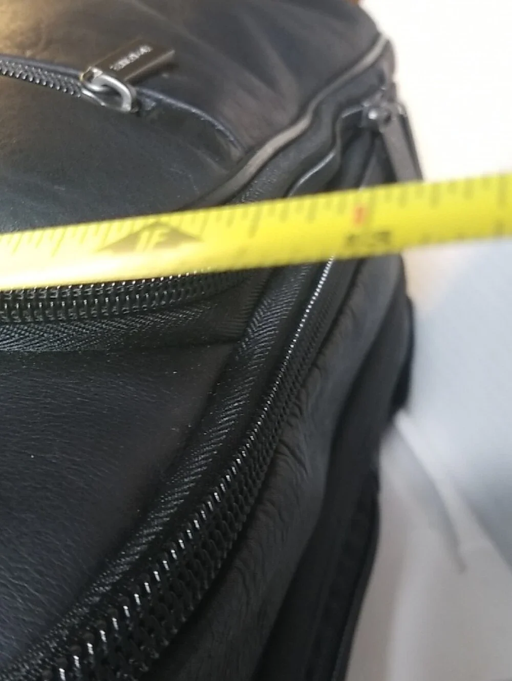 Kenneth Cole Black Leather Slim Business Backpack